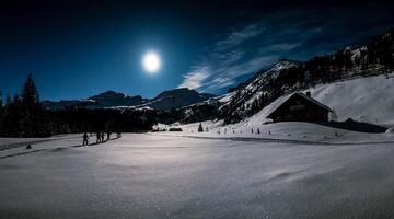 Dem Vollmond entgegen - Rauris